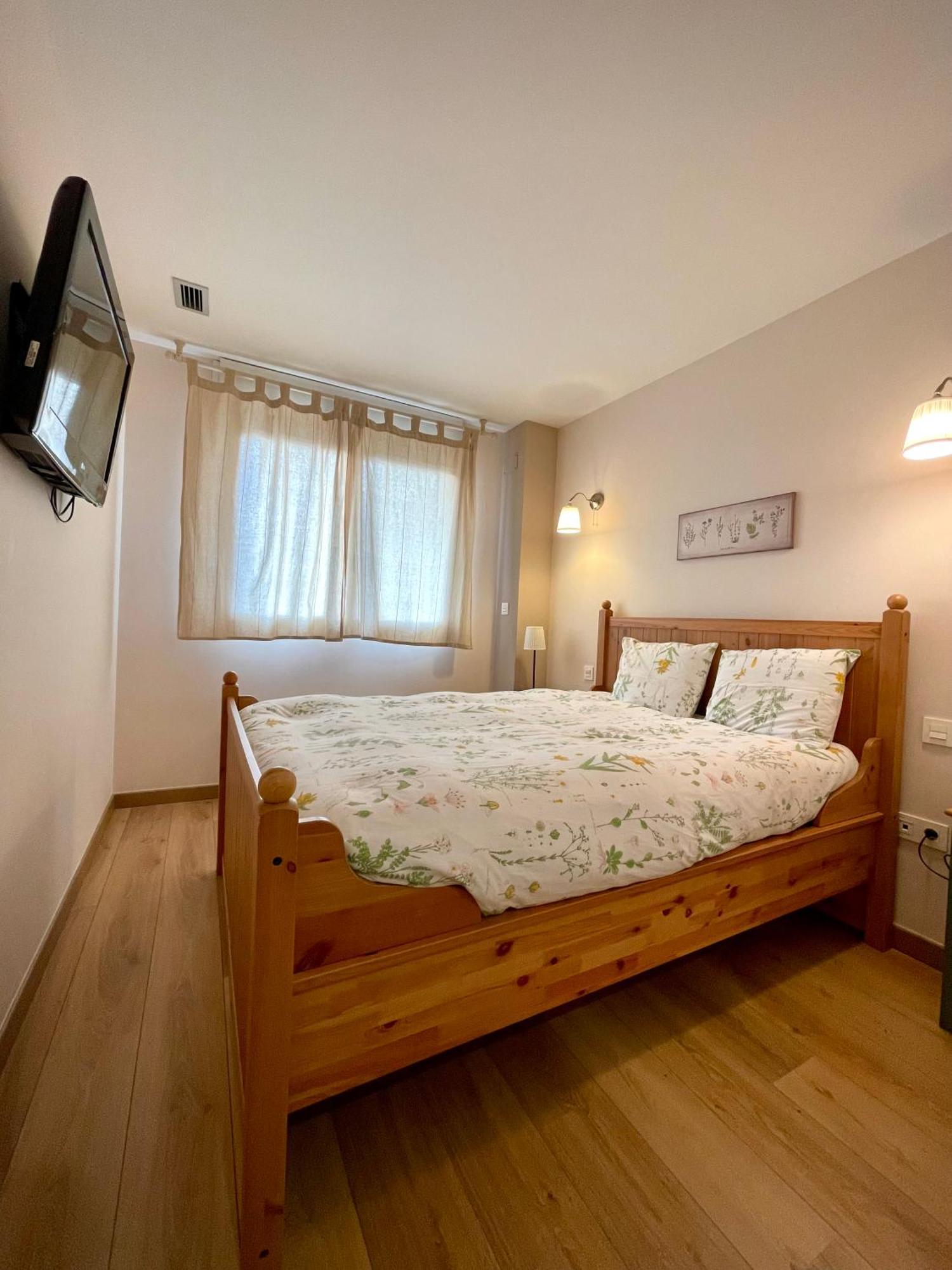 Jaca Rincon Del Pirineo Apartment Bagian luar foto
